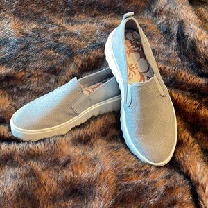 Roxy slip ons shoes